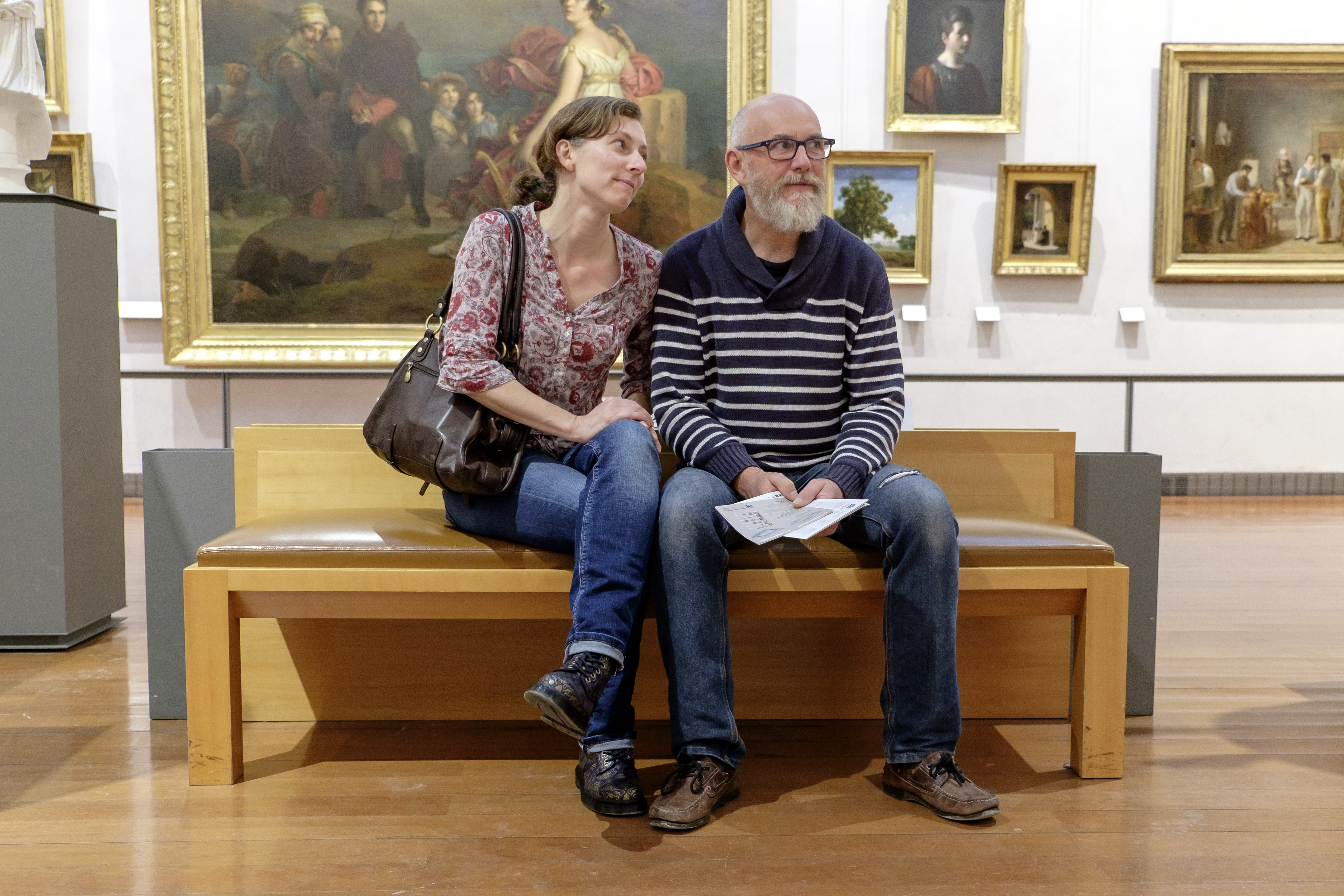 Visiteurs dans les salles