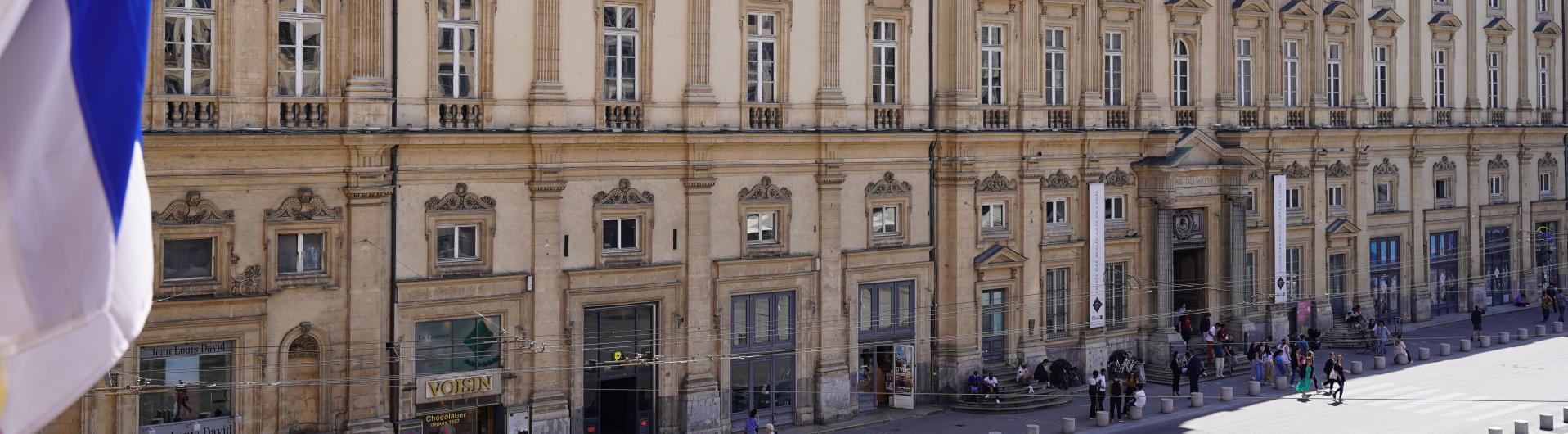 Facade du musée des Beaux-Arts de Lyon