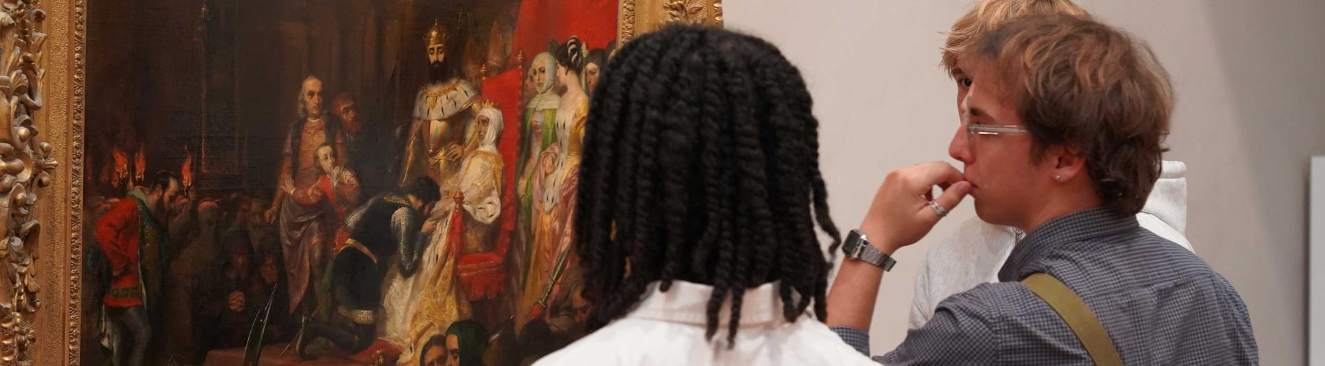 Etudiants au musée