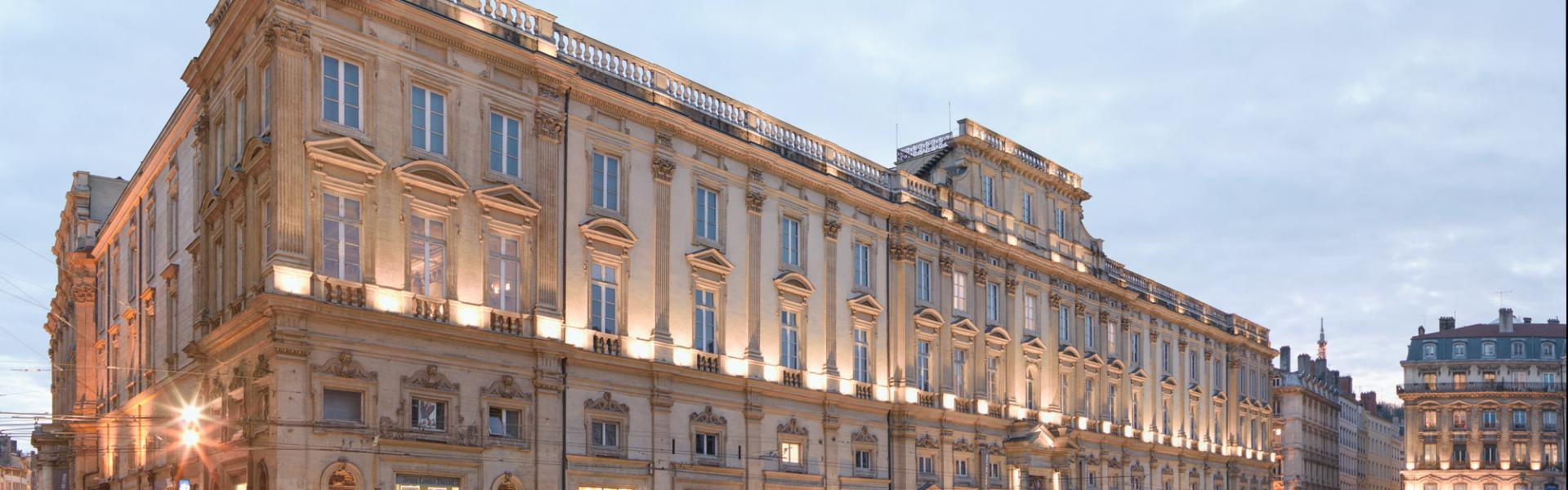 Façade du musée, place des Terreaux