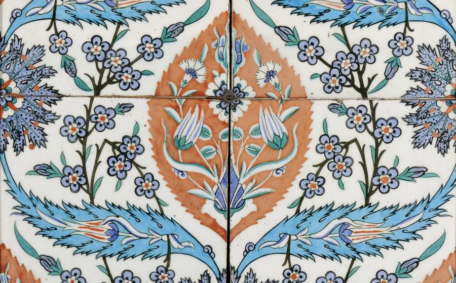 plat Iznik