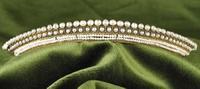 Diadème de Juliette Récamier, Empire, or et perles, collection privée. 