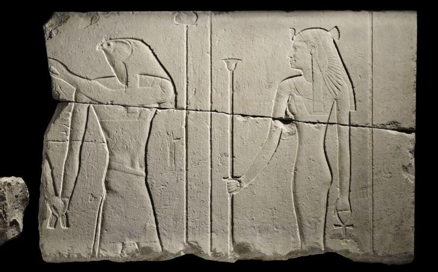 Egypte, Linteau de Sésostris Ier : scène de montée royale, Moyen-Empire.
