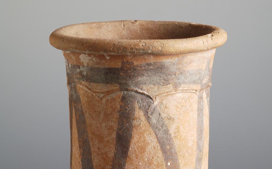 Egypte, vase à colerette peint en filet, vers 3500-3100 avant J.-C.