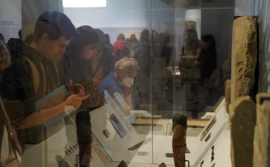 Vernissage de l'exposition A la recherche des hiéroglyphes