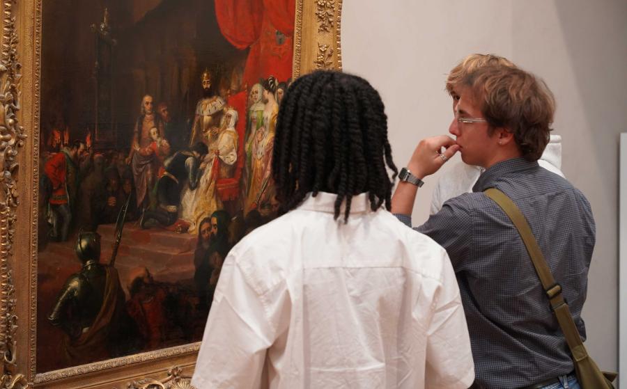 Etudiants au musée