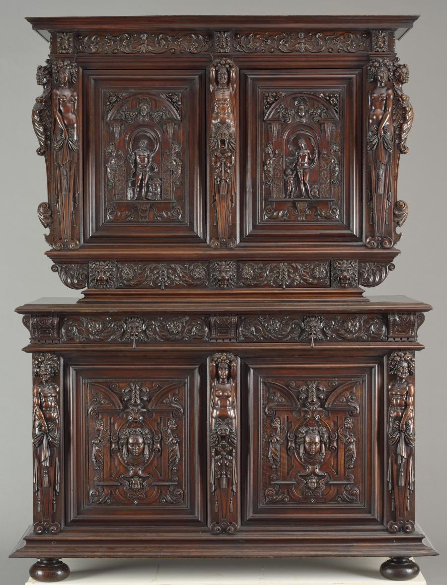 France Armoire à deux corps, seconde moitié du XVIe siècle. 